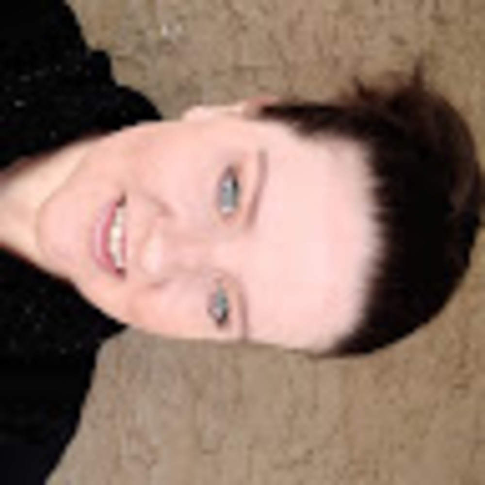 Meet your Posher, Kelly